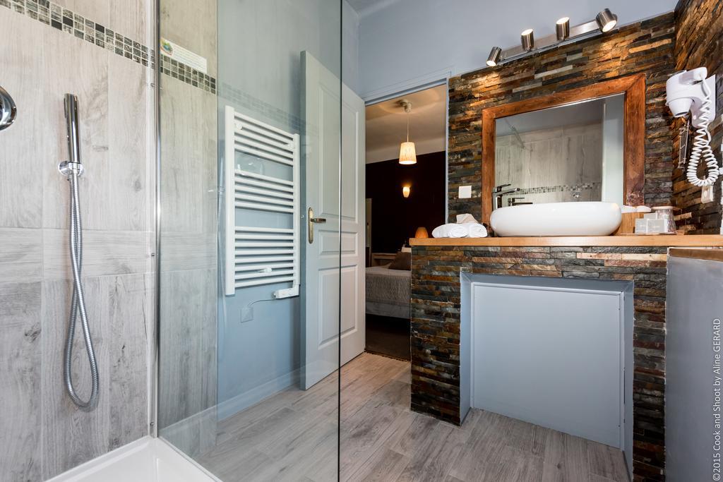 Logis Hotel La Magnanerie - Cote Bistro Aubignosc Δωμάτιο φωτογραφία