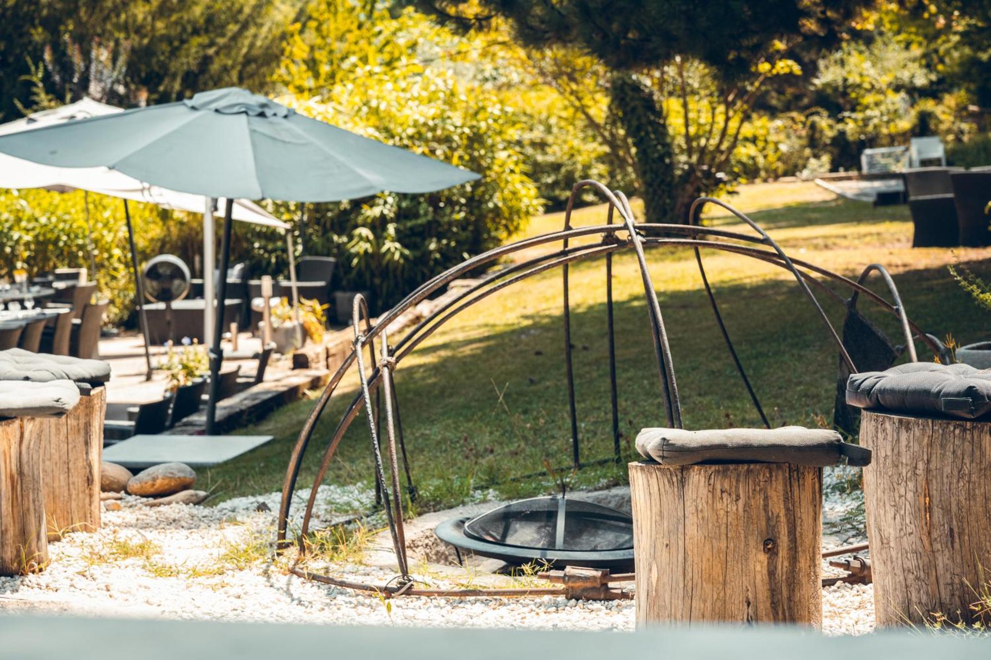 Logis Hotel La Magnanerie - Cote Bistro Aubignosc Εξωτερικό φωτογραφία
